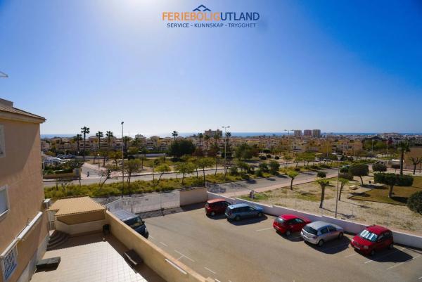Chalet adosado en avenida de la Mancha, 62