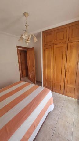 Chalet adosado en calle Talía, 6