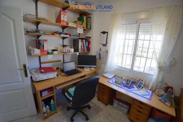 Chalet adosado en avenida de la Mancha, 62