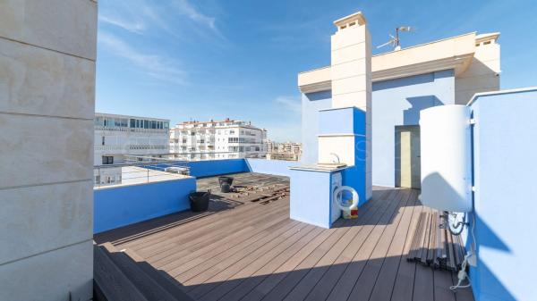 Ático en avenida Torreblanca, 14 --a