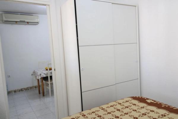 Chalet pareado en calle Marcelina