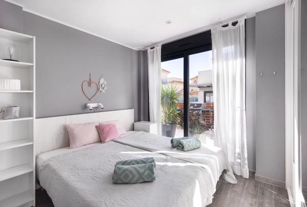 Casa independiente en calle Maria San Gil Noain