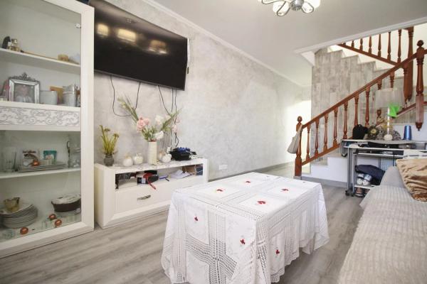 Chalet pareado en calle Dorotea s/n