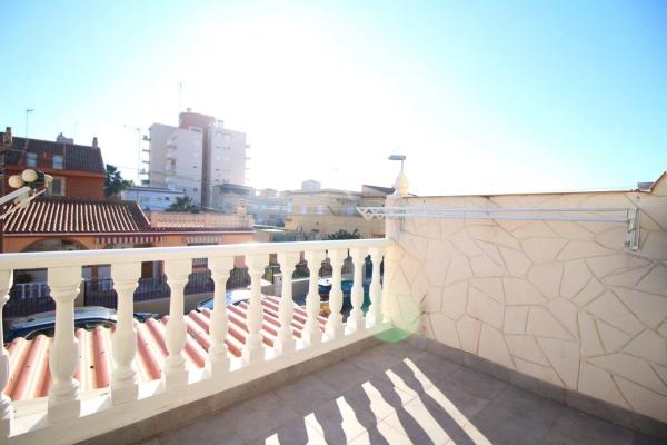 Chalet pareado en calle Dorotea s/n