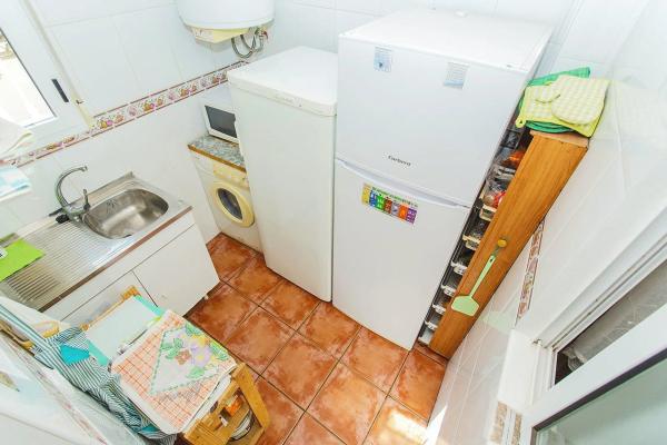 Casa independiente en calle Meridiano