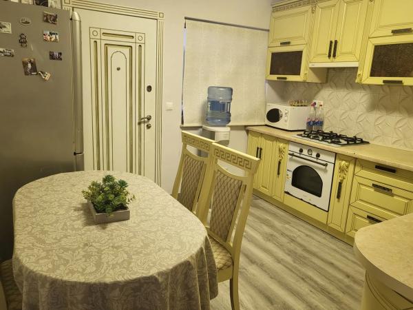 Chalet adosado en Dorotea, 17