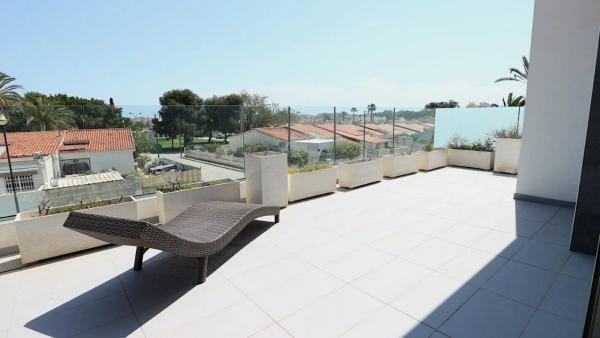 Casa independiente en calle los Gorriones, 5