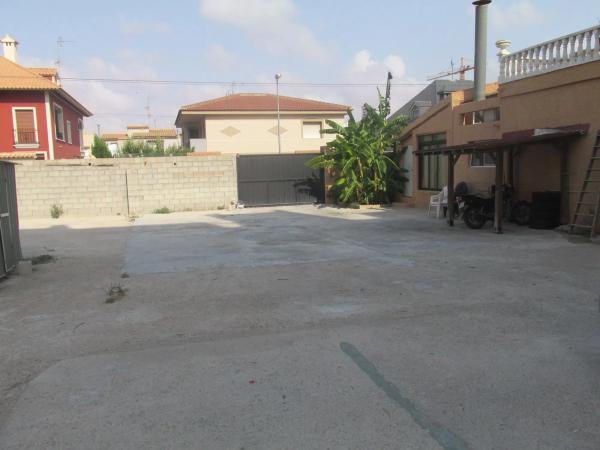 Casa independiente en calle Marcelina, 18