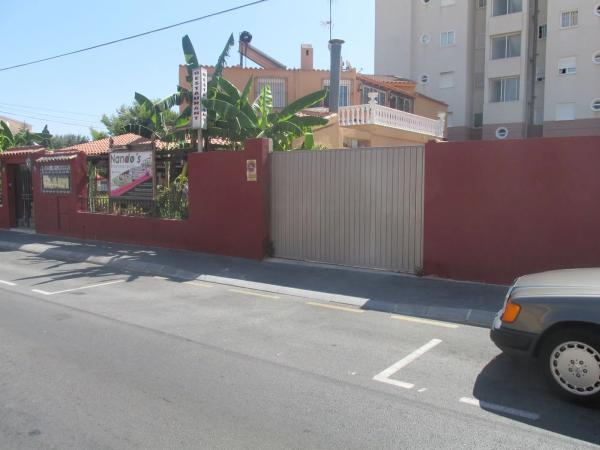 Casa independiente en calle Marcelina, 18