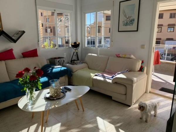 Chalet pareado en calle Perseo, 30