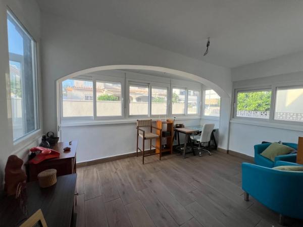 Chalet adosado en calle Forano, 30