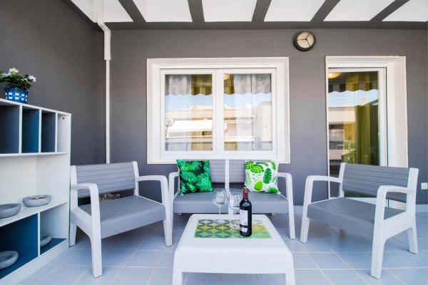 Piso en calle Dinamarca, 3