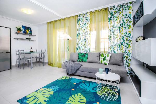 Piso en calle Dinamarca, 3