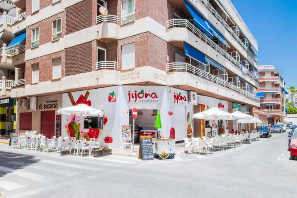 Piso en calle Dinamarca, 3