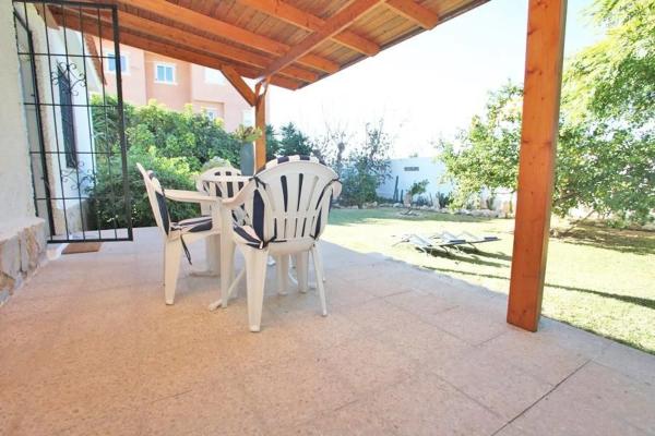 Casa independiente en calle Colibrí