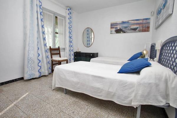 Casa independiente en calle Colibrí, 1