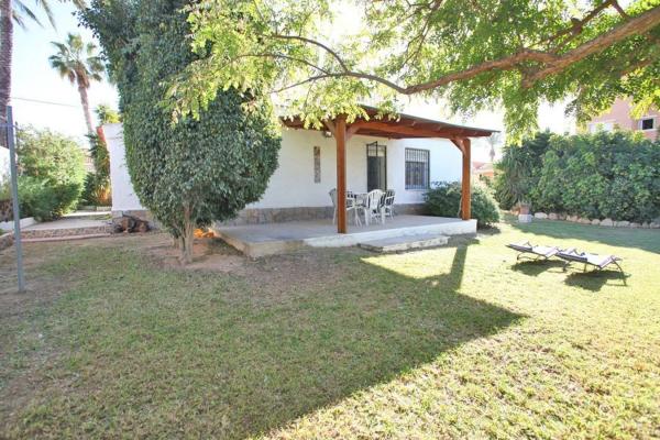 Casa independiente en calle Colibrí, 1