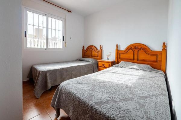 Chalet en Barrio Miramar - Torre del Moro