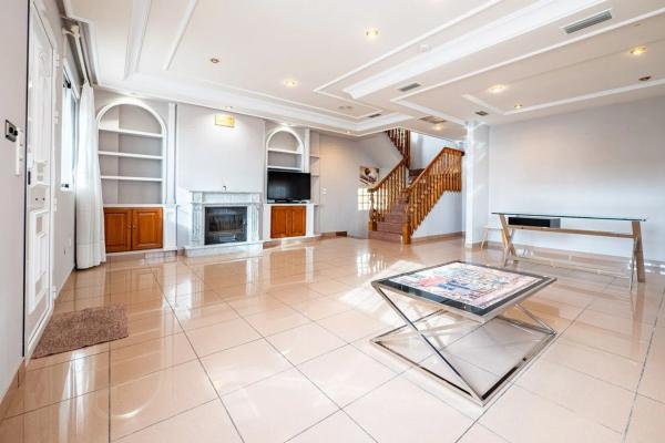 Chalet en Barrio Miramar - Torre del Moro