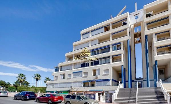 Estudio en calle Eneas, 1