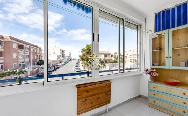 Estudio en calle Eneas, 1