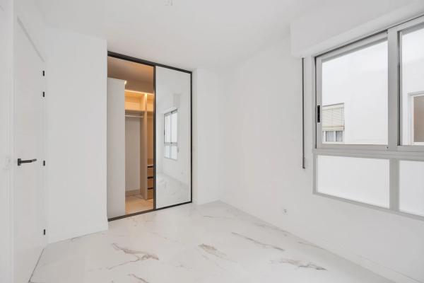 Piso en calle Suecia, 10