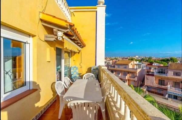 Ático en calle Jacinto Benavente