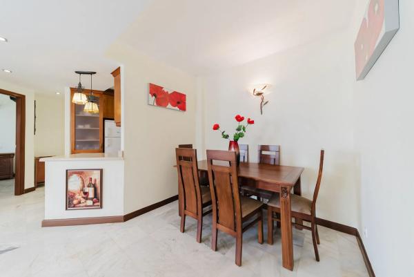 Piso en avenida Roentgen