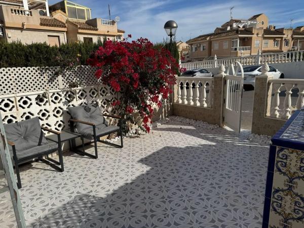 Chalet adosado en calle de Martin Luther King