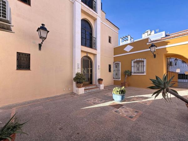 Piso en calle Fischer, 37