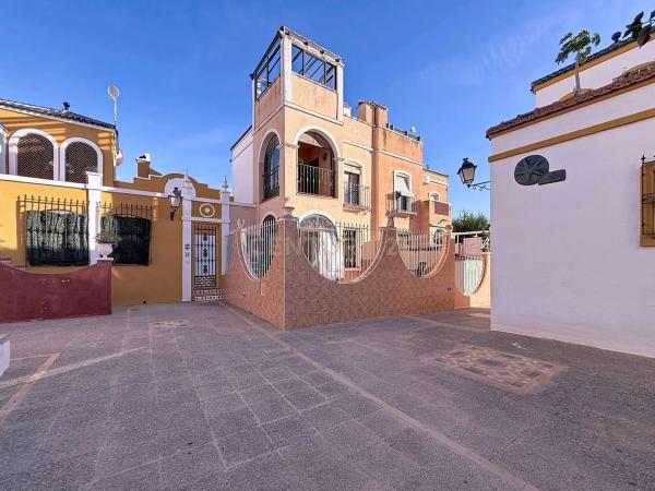 Piso en calle Fischer, 37