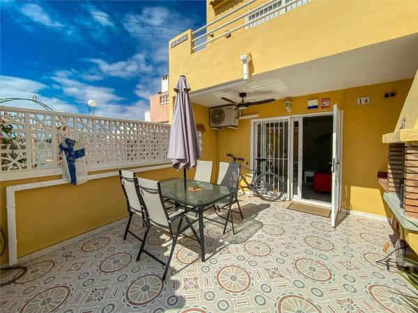 Chalet adosado en calle Nervión