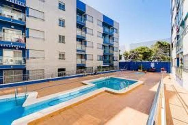 Estudio en avenida Doctor Mariano Ruiz Canovas, 8