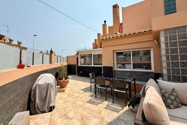 Chalet adosado en calle Severo Ochoa, 73