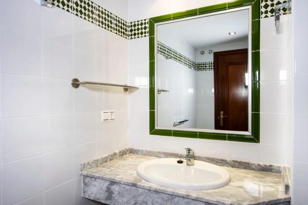 Piso en avenida Roentgen, 3