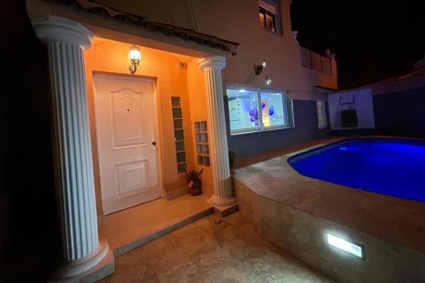 Chalet adosado en calle Severo Ochoa, 73