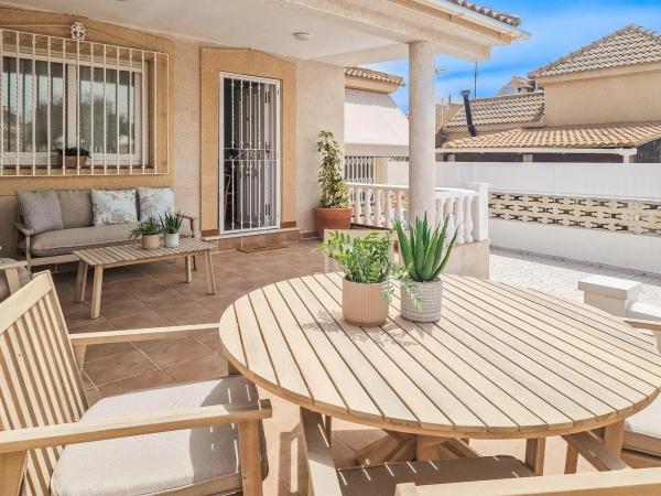 Chalet adosado en calle Manuel Espinosa Maciá, 47