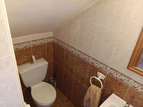 Chalet pareado en calle Roberto Koch