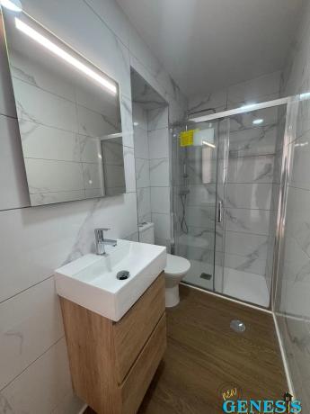 Chalet pareado en CL Doctor Waksman, 27