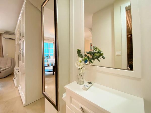 Estudio en avenida Doctor Mariano Ruiz Canovas, 6