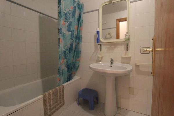 Piso en calle Islandia, 2