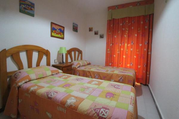 Piso en calle Islandia, 2