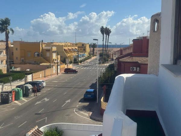 Chalet adosado en calle Paralela Doctor Waksman, 31