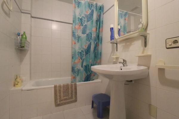 Piso en calle Islandia, 2