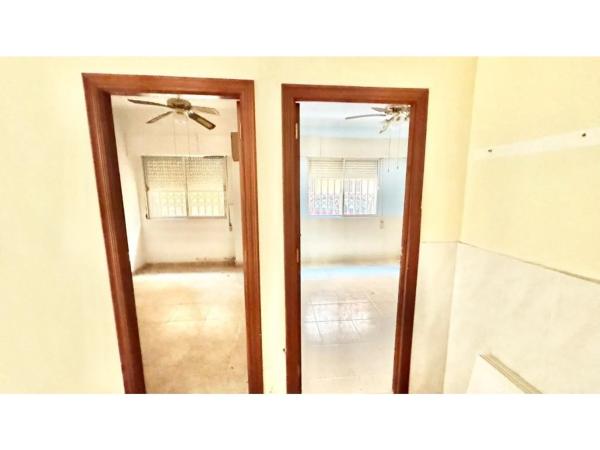 Piso en calle Finlandia, 14 -16