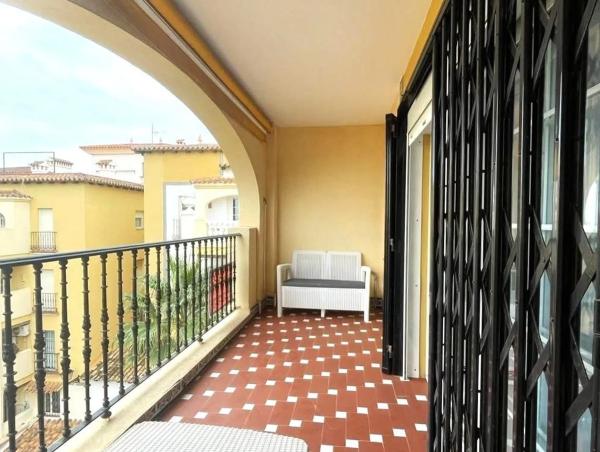 Ático en calle Jacinto Benavente