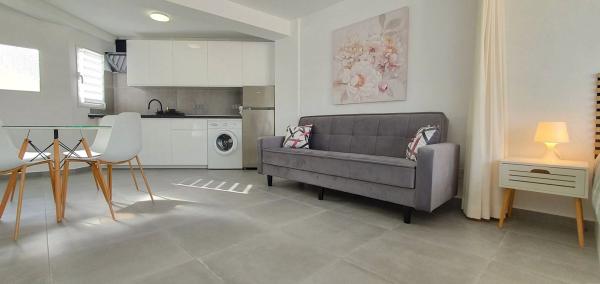 Estudio en calle Mar Baltico, 6