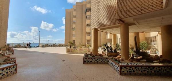 Estudio en calle Mar Baltico, 6