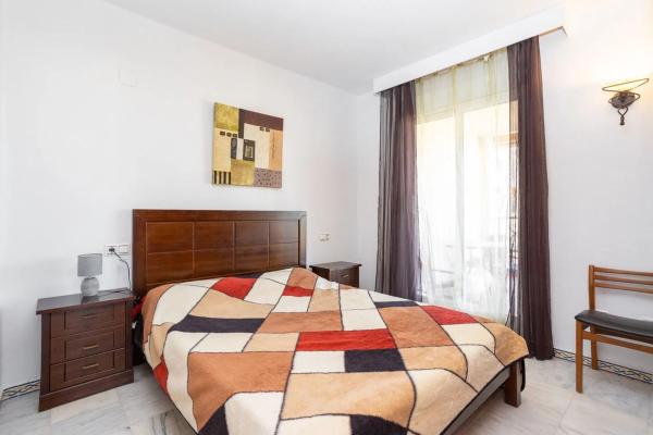 Piso en avenida Roentgen, 6 -8