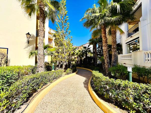 Piso en calle Jacinto Benavente, 1